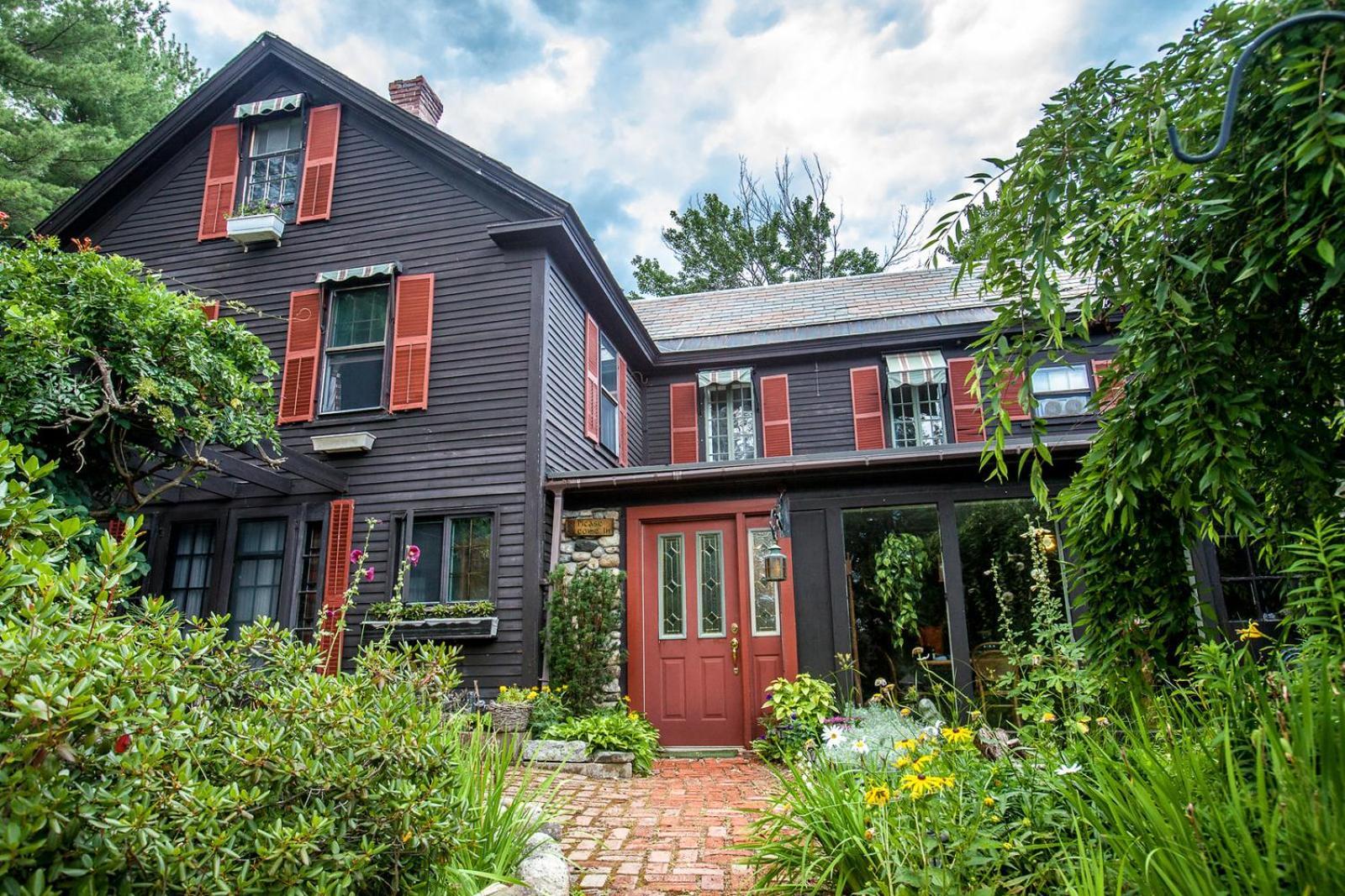 The Tartan Fox At The Meadmere Swanzey Exterior foto